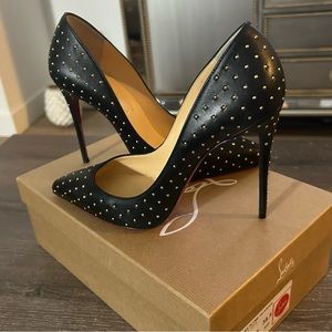 Christian Louboutin Pigalle Follies pump